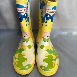 Hunter Bright Yellow Kids Boots Peppa Pig muddy puddles size 13 (used)